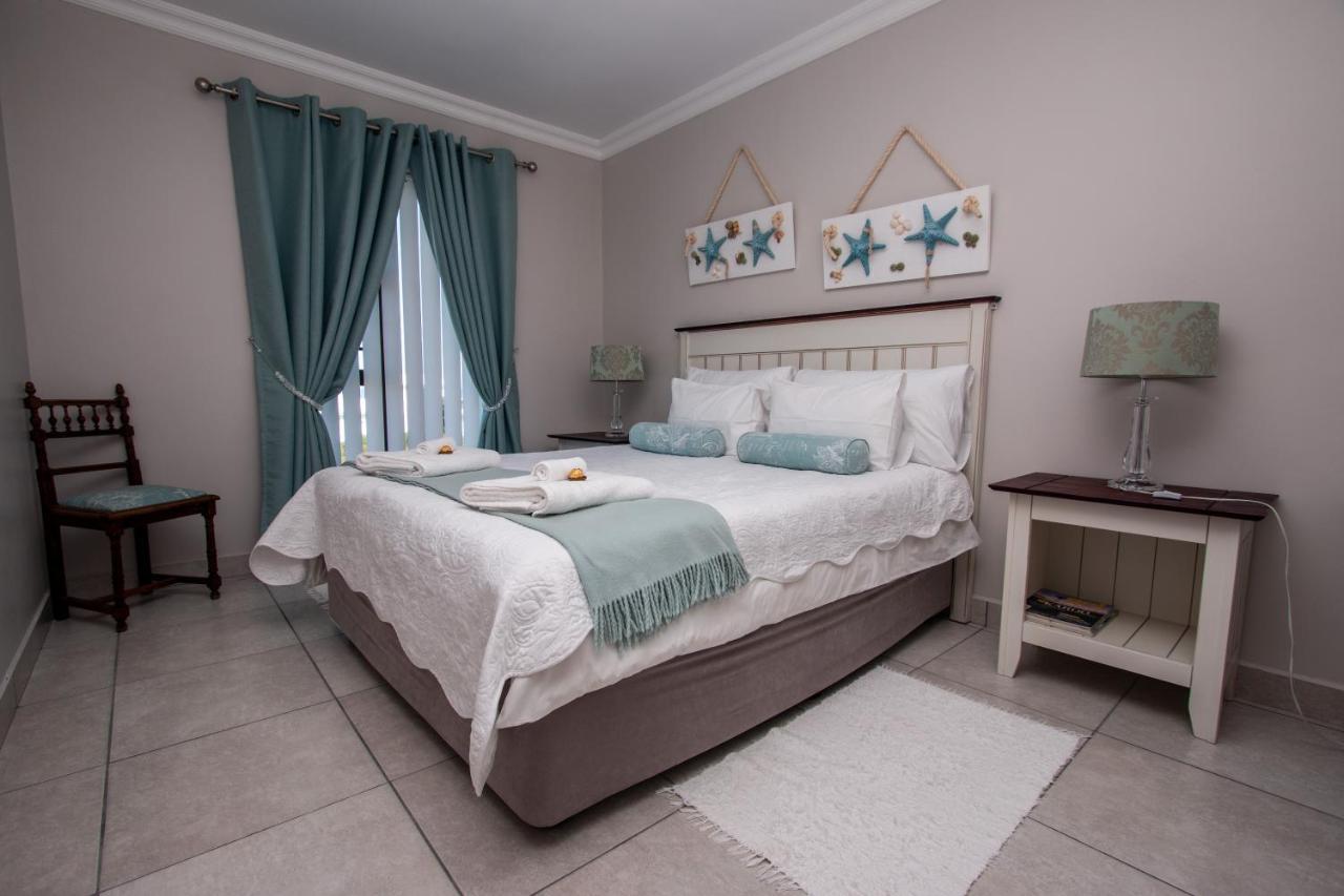 Van Den Berg'S Guesthouse Bettyʼs Bay Εξωτερικό φωτογραφία